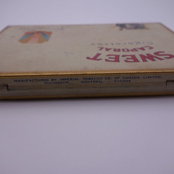 Vintage Sweet Caporal Cigarettes Kinney Bros Tin - Picture 14 of 16